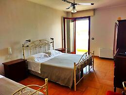 Bizzarri House Holiday Home