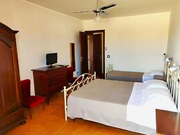 Bizzarri House Holiday Home