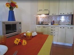 Seafront Building in a Great Location - Beahost