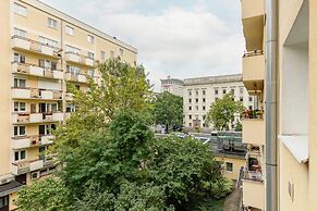 2-beedroom Zurawia by Renters