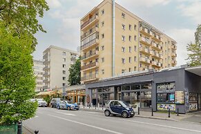 2-beedroom Zurawia by Renters