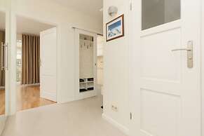 2-beedroom Zurawia by Renters