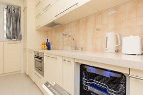 2-beedroom Zurawia by Renters