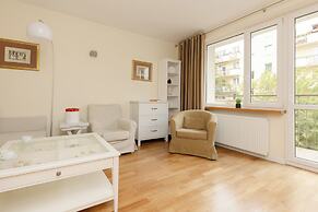 2-beedroom Zurawia by Renters