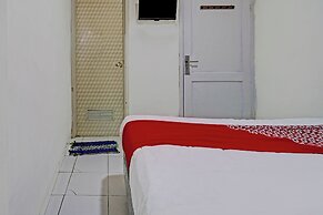 OYO 92726 Geulis Guest House Syariah
