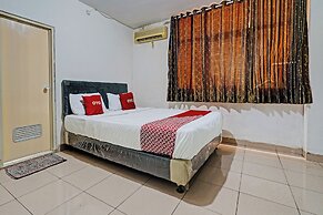 OYO 92726 Geulis Guest House Syariah