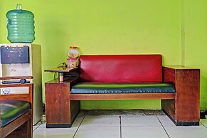 OYO 92726 Geulis Guest House Syariah