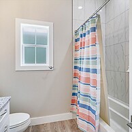 Under The Sea Sp107 4 Bedroom Home by RedAwning