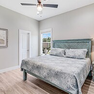 Under The Sea Sp107 4 Bedroom Home by RedAwning