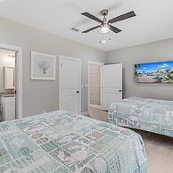 Under The Sea Sp107 4 Bedroom Home by RedAwning