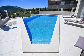 Beautiful 1-bed Apartment in Pobrezje-dubrovnik