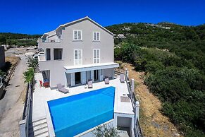 Beautiful 1-bed Apartment in Pobrezje-dubrovnik