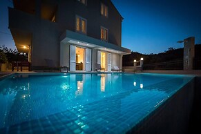 Beautiful 1-bed Apartment in Pobrezje-dubrovnik