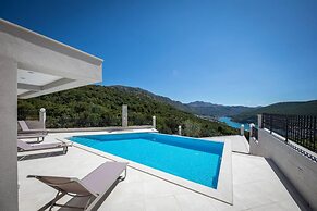 Beautiful 1-bed Apartment in Pobrezje-dubrovnik