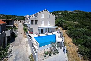 Beautiful 1-bed Apartment in Pobrezje-dubrovnik