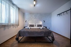 Beautiful 1-bed Apartment in Pobrezje-dubrovnik