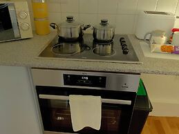 Immaculate 1-bed Apartment in Largs