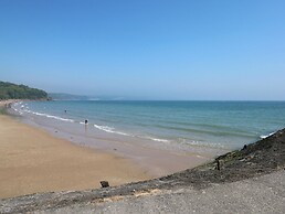 The Loft @ Wisteria Cottage