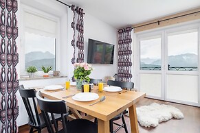 Krolewska Apartment Mountain by Renters