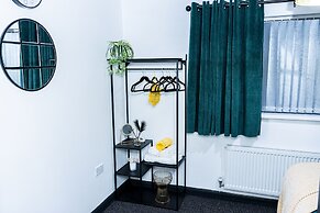 Cosy 2bedroom House-perfect for Long & Short Stay