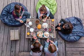 Compay Hostel La Pedrera