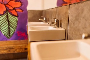 Compay Hostel La Pedrera