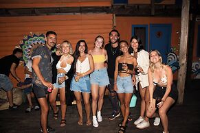 Compay Hostel La Pedrera