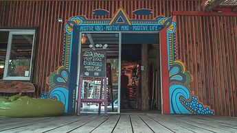 Compay Hostel La Pedrera