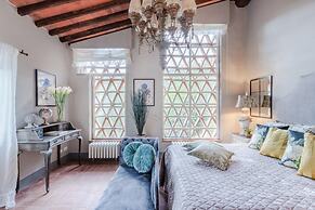 Villa Lina in Lucca With 4 Bedrooms and 3 Bathrooms