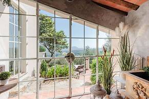 Villa Lina in Lucca With 4 Bedrooms and 3 Bathrooms