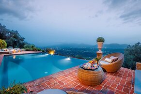 Villa Lina in Lucca With 4 Bedrooms and 3 Bathrooms