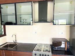 Modern Nearby Beach Apartment