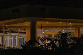Golden Alpine Hotel & Resort