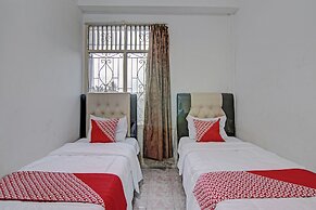 OYO 92746 Wisma 35NearTaman Wisata Polong Jopang