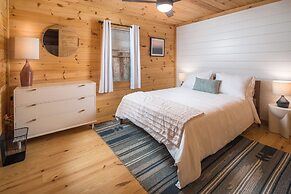 Red Feather Cabins 150