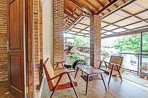 OYO 92757 Ndalem Pusponyidro Syariah