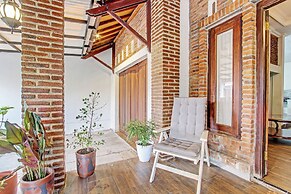 OYO 92757 Ndalem Pusponyidro Syariah