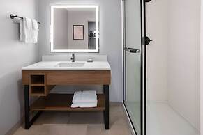 Hawthorn Extended Stay by Wyndham Williston/Burlington