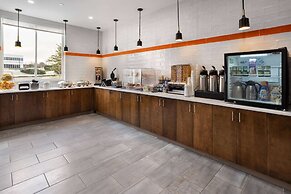 La Quinta Inn & Suites By Wyndham Williston/Burlington