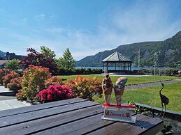 Bremanger Fjordhotell