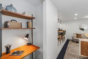 Sunnyside Studio on Green Lake (96684230)