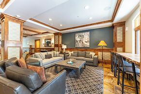 Lone Eagle #3029 by Summit County Mountain Retreats