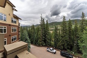 Lone Eagle #3029 by Summit County Mountain Retreats