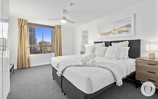 Top of the Mark - Q Stay