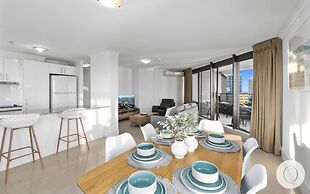 Top of the Mark - Q Stay