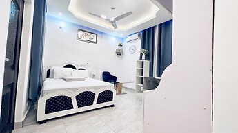 Kamara Lakeview Hotel