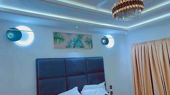 Kamara Lakeview Hotel