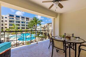 Beautiful 2BR Condo w Great Amenities Palmbeach