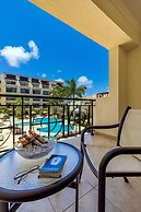 Beautiful 2BR Condo w Great Amenities Palmbeach