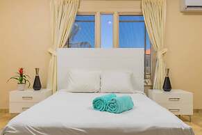 Luxury 4br4ba Villa w Hottub Pool Ocean Views
